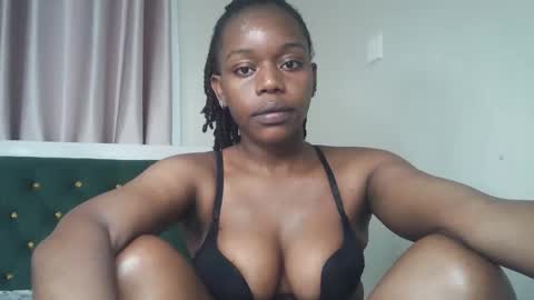 Snapshot of blair_havoc chatting on June 1, 6:59 am Blair online show from June 1, 6:59 am