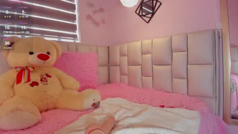 Blair online show from December 1, 4:29 pm