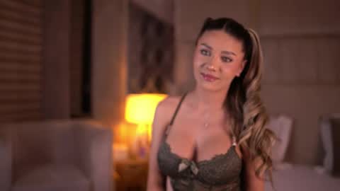 Snapshot of blairsanders chatting on February 23, 7:55 pm BlairSanders online show from February 23, 7:55 pm