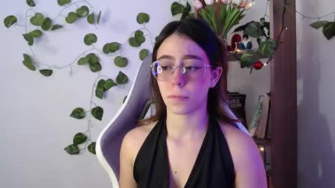   online show from February 27, 11:52 am