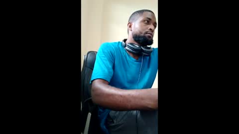 blakchiise online show from April 29, 10:41 am