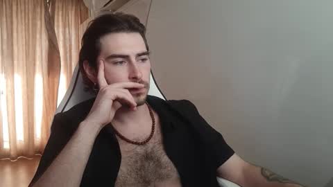 Snapshot of blakesedon13 chatting on October 22, 12:05 pm BlakeSedon online show from October 22, 12:05 pm