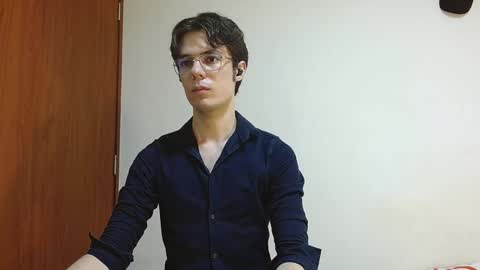 blakeshatter online show from December 4, 6:11 am