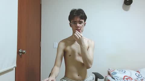 blakeshatter online show from January 10, 10:15 pm