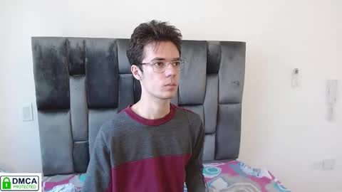 blakeshatter online show from November 17, 1:17 pm