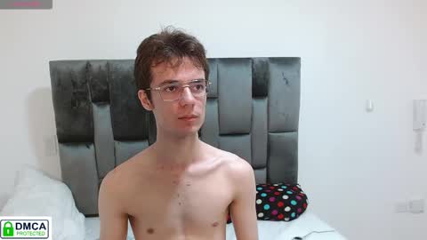 blakeshatter online show from November 28, 2:14 am