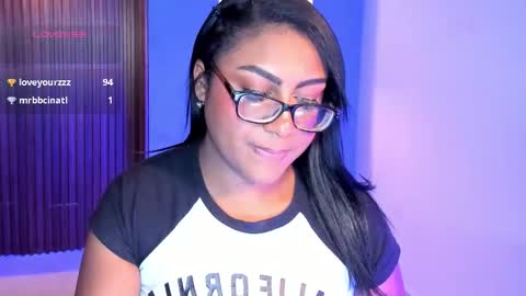 Snapshot of blakmillerrgilson01 chatting on February 22, 8:18 pm MILLERR GILSON online show from February 22, 8:18 pm