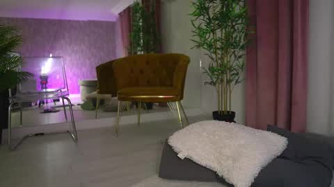 blakmy online show from February 19, 4:30 am