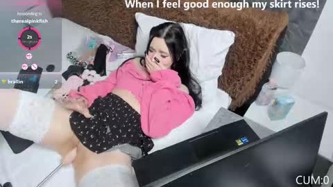 Snapshot of blancasuarez chatting on October 15, 10:43 pm MY VIDEOS THAT WILL MAKE YOU CUM - online show from October 15, 10:43 pm