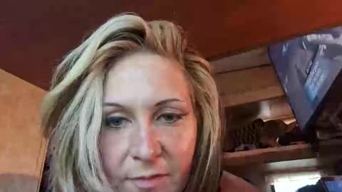 Snapshot of blandiaxis chatting on June 2, 1:35 pm OONA TEONE online show from June 2, 1:35 pm