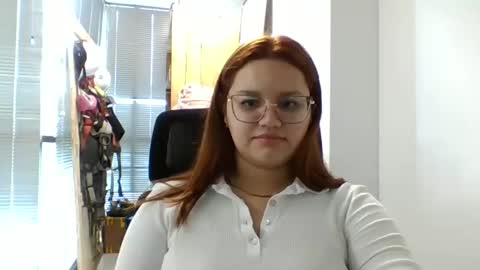 Lary online show from November 10, 3:55 pm