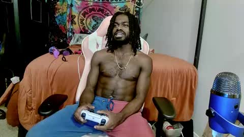 Snapshot of blaqjay chatting on December 3, 2:58 am BlaqJay online show from December 3, 2:58 am