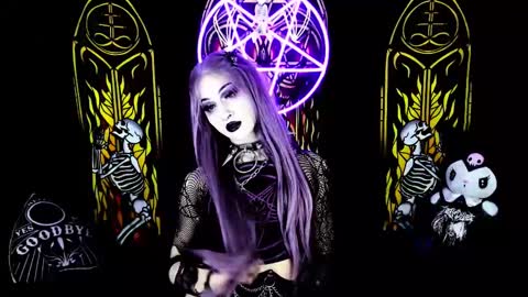   online show from February 21, 8:51 am