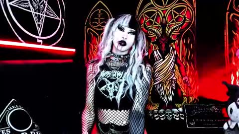   online show from September 30, 10:42 am