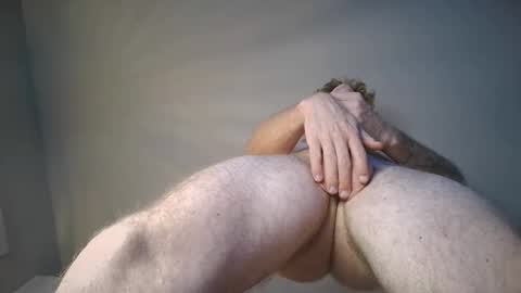 Snapshot of blaze_thickwood chatting on November 4, 2:32 am Blaze Thickwood online show from November 4, 2:32 am