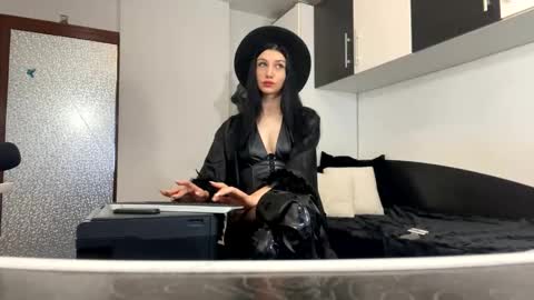 Goddess Blaze online show from September 24, 4:38 am