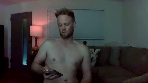 Snapshot of blazer099 chatting on November 11, 10:37 am blazer099 online show from November 11, 10:37 am