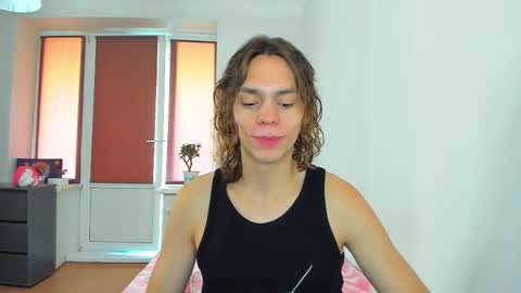 Snapshot of blazet0ne chatting on September 29, 6:18 am David online show from September 29, 6:18 am