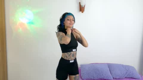 Susan Haze      online show from October 28, 4:05 am