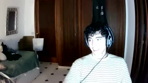 Snapshot of blckfaith chatting on November 4, 1:05 am blckfaith online show from November 4, 1:05 am