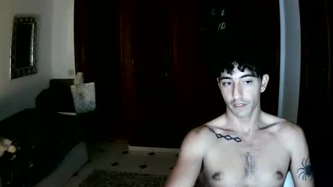 Snapshot of blckfaith chatting on November 8, 2:34 am blckfaith online show from November 8, 2:34 am