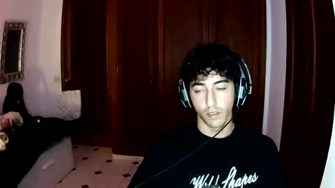 Snapshot of blckfaith chatting on November 21, 2:10 am blckfaith online show from November 21, 2:10 am