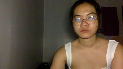 blessed774346 online show from May 1, 6:12 pm