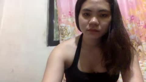 Snapshot of blessed774346 chatting on June 26, 4:33 pm blessed774346 online show from June 26, 4:33 pm