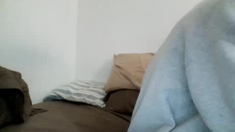 Snapshot of bliinkky3675 chatting on February 12, 1:41 am Banana boy blinky online show from February 12, 1:41 am