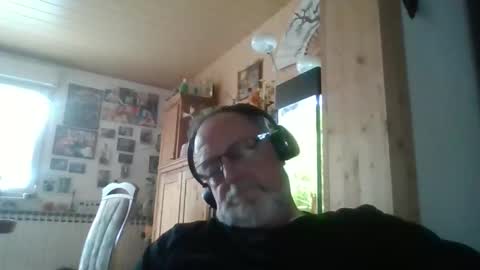 blindsurfer780299 online show from February 1, 2:04 pm