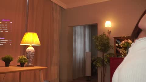 Snapshot of blissdilley chatting on February 10, 5:14 am Scarlett NEXT LIVE 5AM gmt online show from February 10, 5:14 am