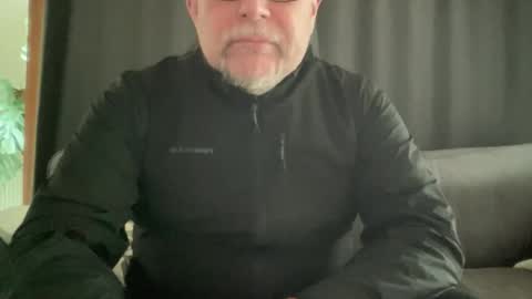 BlIdoL online show from April 23, 6:58 am