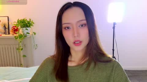 Snapshot of blon_kater chatting on June 27, 7:35 am YoYo online show from June 27, 7:35 am