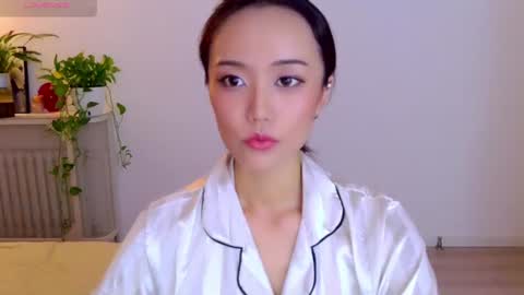 Snapshot of blon_kater chatting on July 19, 6:39 am YoYo online show from July 19, 6:39 am