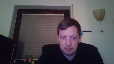 blonde32m online show from January 1, 3:35 pm