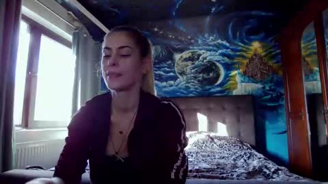 blonde4pasion online show from October 16, 1:01 pm