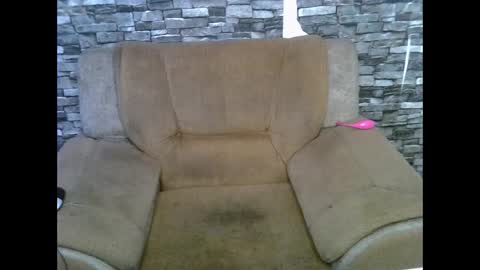 blonde_creamy online show from April 2, 4:54 am