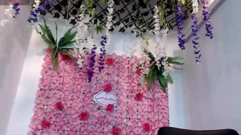 Snapshot of blonde_squirt_ chatting on February 13, 12:13 am blonde_squirt_ online show from February 13, 12:13 am