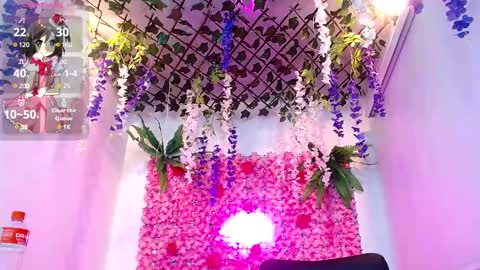 Snapshot of blonde_squirt_ chatting on March 2, 1:36 am blonde_squirt_ online show from March 2, 1:36 am