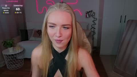 Nessa online show from April 26, 10:24 am