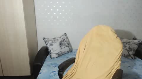 Mr Blond online show from December 3, 8:17 pm