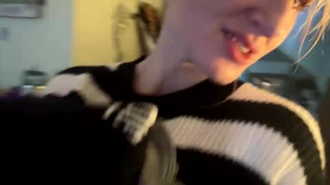 Gia  online show from November 14, 8:07 pm