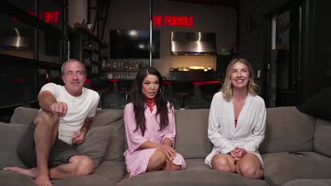 blondefoxsilverfox online show from September 15, 1:05 am