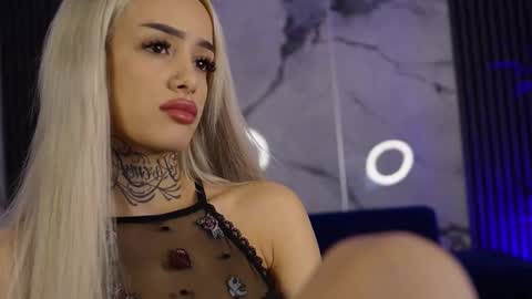 blondie_muller online show from January 17, 9:07 pm