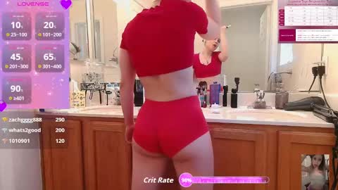 Snapshot of blondiebubblebooty chatting on September 26, 12:47 am Bubbles online show from September 26, 12:47 am