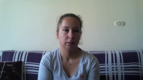 Snapshot of blondiepam23 chatting on February 14, 9:45 am BlondiePam online show from February 14, 9:45 am