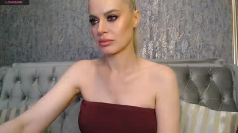 Helen online show from March 3, 3:23 am