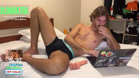 blondultra online show from April 15, 8:53 pm