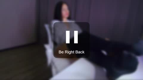 Juliana online show from March 8, 2:04 am