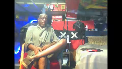 BLOWFLY online show from November 23, 4:07 pm